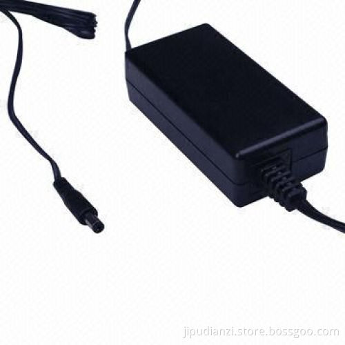 Switching power supplier for laptop AC adapter, input voltage range of 100 to 240V